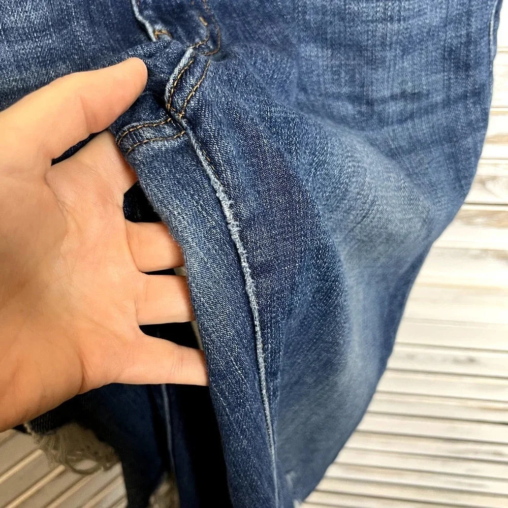 L'agence Women's Marcelle Slim Fit Jeans Authentique Distressed Denim Raw Hem 26 - Picture 12 of 16